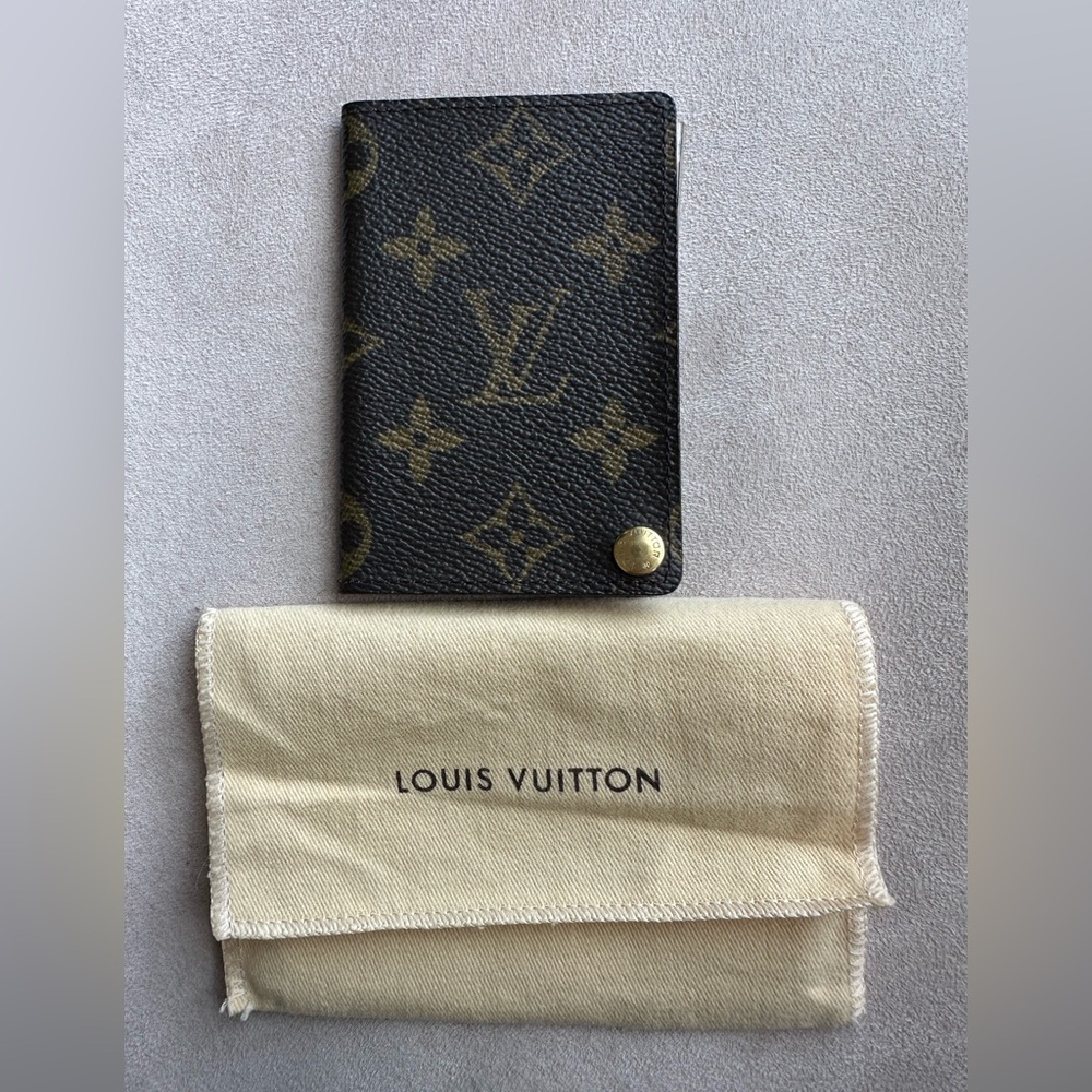Louis Vuitton Porte Cartes Monogram Card Holder w Dust Cover - Picture 2 of 11